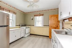 41 Wellesley St, North Providence, RI 02904 - Photo 12