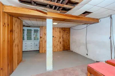 41 Wellesley Street, North Providence, RI 02904 - Photo 34