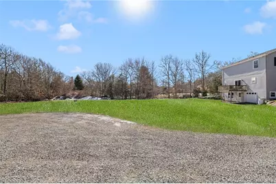 502 Southlake Road, Tiverton, RI 02878 - Photo 12