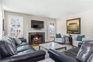 24 Hyland Ave, East Greenwich, RI 02818 - Photo 4