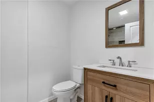 40 Burnside Ave, Woonsocket, RI 02895 - Photo 10