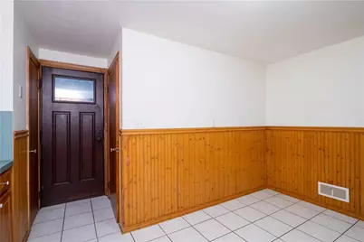 250 Pullen Avenue, Pawtucket, RI 02861 - Photo 4