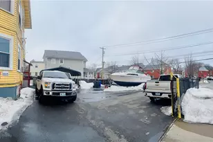 30 Bridgham St, Providence, RI 02907 - Photo 4