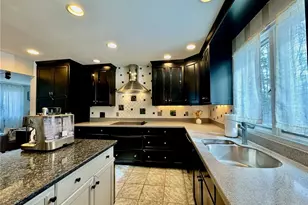 25 Coachman Pike, Ledyard, CT 06339 - Photo 6