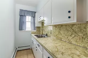 43 McClellan St, Providence, RI 02909 - Photo 18