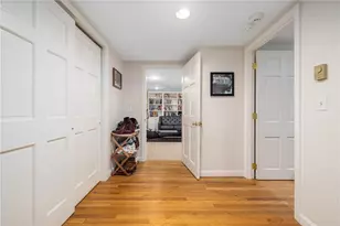 165 Waterman St, Providence, RI 02906 - Photo 20