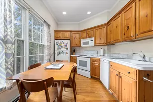 165 Waterman St, Providence, RI 02906 - Photo 8