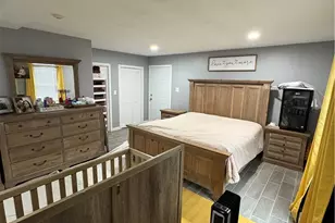 209 Windmill St, North Providence, RI 02904 - Photo 6