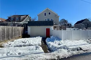 166 Lowell Ave, Providence, RI 02909 - Photo 4