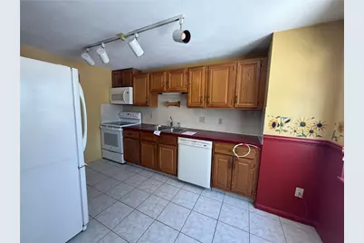 351 New London Avenue #302, Warwick, RI 02886 - Photo 12