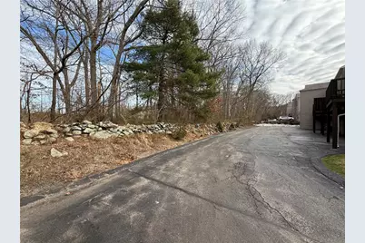 351 New London Avenue #302, Warwick, RI 02886 - Photo 26