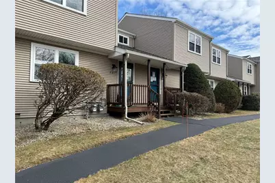351 New London Avenue #302, Warwick, RI 02886 - Photo 2