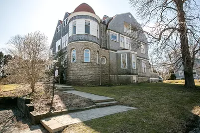 1 Seaview Avenue #5, Newport, RI 02840 - Photo 1