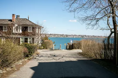 1 Seaview Avenue #5, Newport, RI 02840 - Photo 24