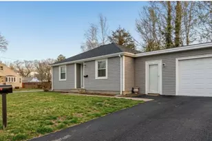 6 Seneca St, Warwick, RI 02886 - Photo 1