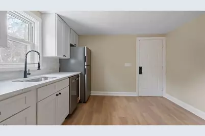 6 Seneca Street, Warwick, RI 02886 - Photo 6