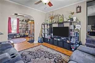 85 Vermont St, Cranston, RI 02920 - Photo 14