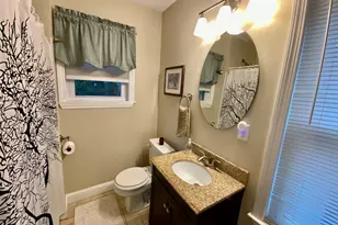 61 Callender Ave, Newport, RI 02840 - Photo 14