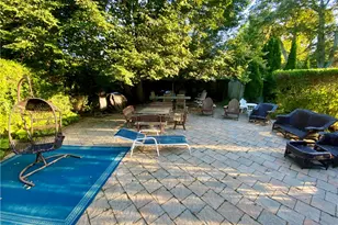 96 Rhode Island Ave, Newport, RI 02840 - Photo 20