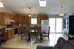 75 Sharon St, Cranston, RI 02910 - Photo 10