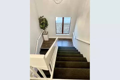 892 Oaklawn Avenue, Cranston, RI 02920 - Photo 14