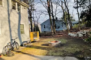 10 Harris Ave, Johnston, RI 02919 - Photo 4