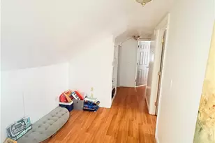 10 Harris Ave, Johnston, RI 02919 - Photo 16