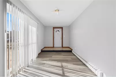 20 Cleveland Street, South Kingstown, RI 02879 - Photo 6