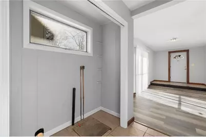 20 Cleveland Street, South Kingstown, RI 02879 - Photo 8