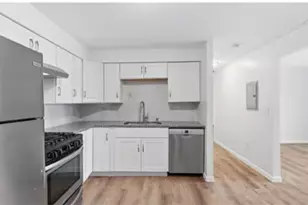 10 Josephine St, North Providence, RI 02904 - Photo 6