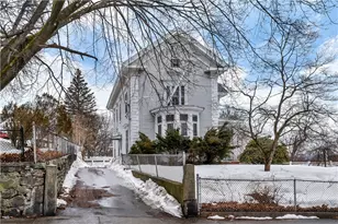 107 Blackstone St, Woonsocket, RI 02895 - Photo 42