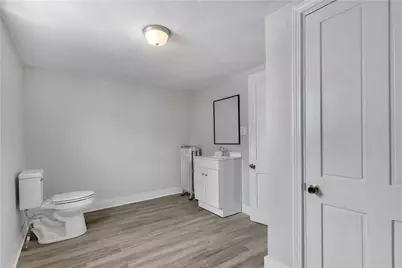 107 Blackstone Street, Woonsocket, RI 02895 - Photo 26