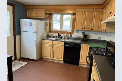 55 Douglas Avenue, Portsmouth, RI 02871 - Photo 22