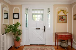 27 Red Cross Ave, Newport, RI 02840 - Photo 6