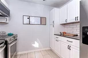 19 Crestview Dr, Westerly, RI 02891 - Photo 6