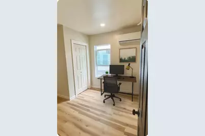 458 Smithfield Avenue, Pawtucket, RI 02860 - Photo 14