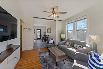 15 Narragansett Avenue #2, Newport, RI 02840 - Photo 2