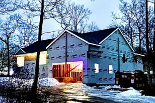 2 Fanning Pl, Hopkinton, RI 02832 - Photo 1