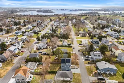 107 Dighton Avenue, Portsmouth, RI 02871 - Photo 40