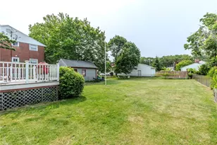 339 Beverage Hill Ave, Pawtucket, RI 02861 - Photo 42