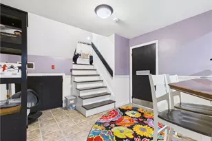 26 Edgewood Rd, Glocester, RI 02814 - Photo 16