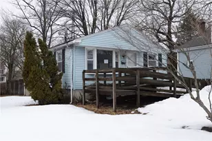 71 Birchland Ave, Pawtucket, RI 02860 - Photo 18