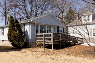 71 Birchland Ave, Pawtucket, RI 02860 - Photo 1