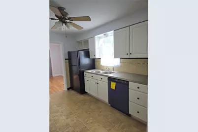 839 Greenwich Avenue, Warwick, RI 02886 - Photo 26
