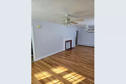 839 Greenwich Avenue, Warwick, RI 02886 - Photo 4