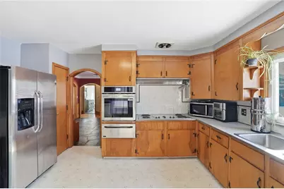 48 Rowley Street, Providence, RI 02909 - Photo 10