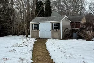 60 Corey Ave, North Kingstown, RI 02852 - Photo 20