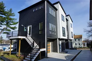 152 Colonial Rd, Providence, RI 02906 - Photo 4