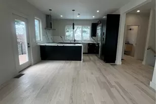 152 Colonial Rd, Providence, RI 02906 - Photo 14