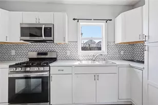 34 Savings St, Providence, RI 02907 - Photo 8